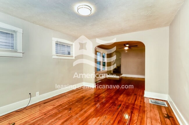 Photo - 125 N 39th St