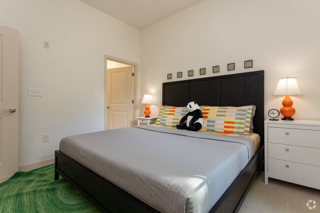 B1 - 2BR,2BA - 965 SF - First Bedroom