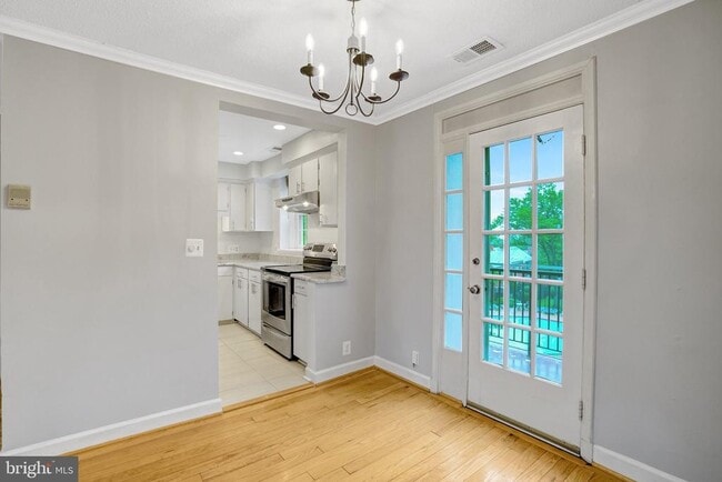 Photo - 2873 S Buchanan St Unit C2