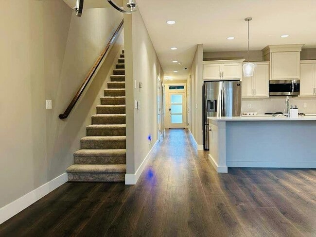 Photo - 11805 NE 108th St