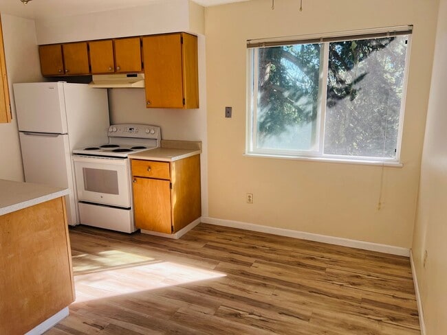 Photo - 2Bed/1Bath Second Floor Apartment in Brooklyn Neighborhood Unit 8