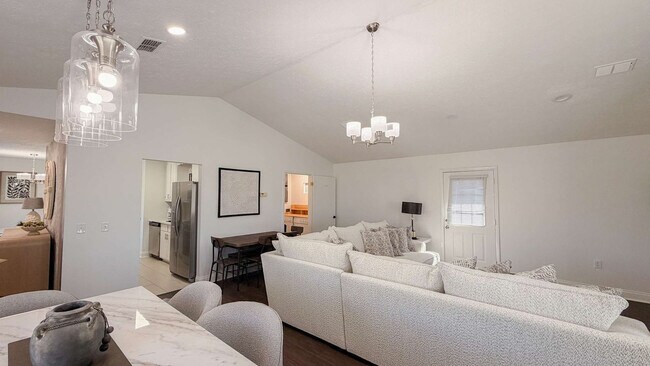 300 W 23rd Pl Unit SI ID1491599P