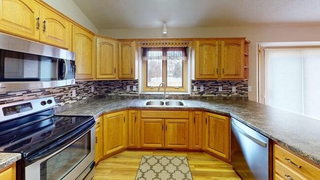 Building Photo - 449 Napa Lp