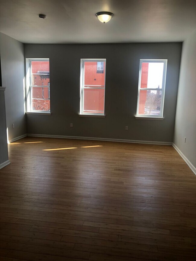 Photo - 600 N Arlington Ave Unit 600 N Arlington Ave  - 3