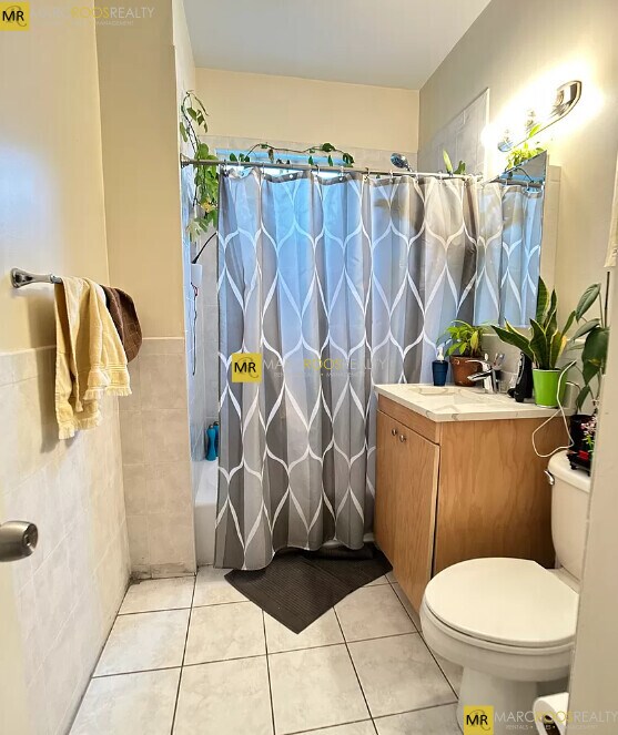 Photo - 74 Aldie St Unit 1