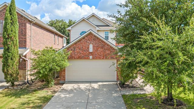 Building Photo - 15920 Alvarado Dr