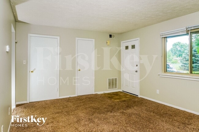 Photo - 6834 Turnberry Way