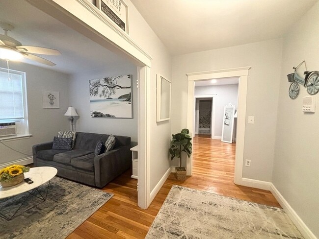 Photo - 15 Ives St Unit 28