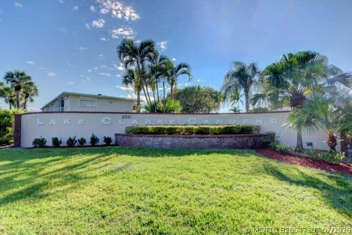 Photo - 2721 Garden Dr N Unit 307