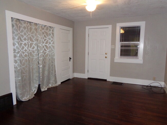 Photo - 214 3rd St W Unit 216