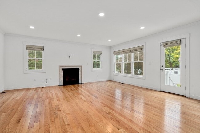 Photo - 17 Vernon St