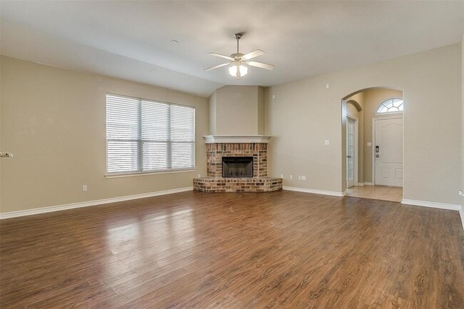 4244 Summersweet Ln