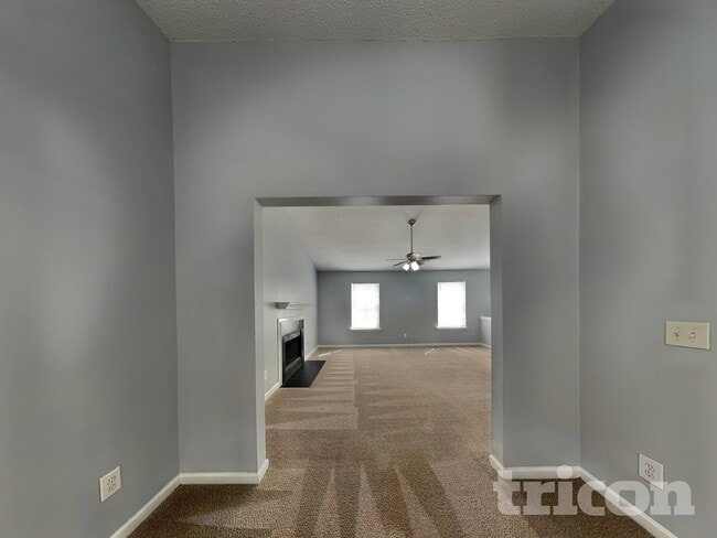 Photo - 245 Longview Dr