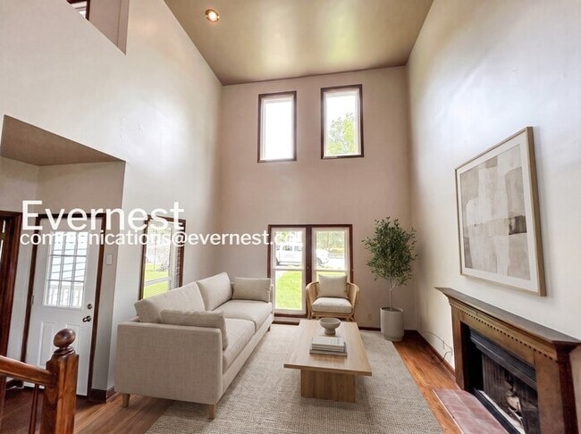 Photo - 2 Bed/2 Bath Home with Garage / Pet-Friendly / Available Now!