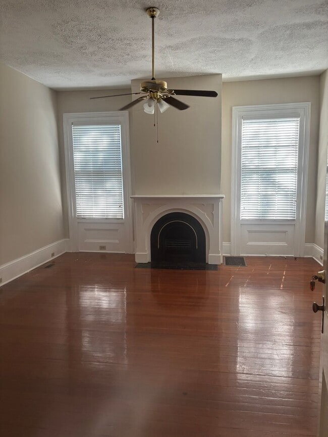 Photo - 846 Hickman Rd