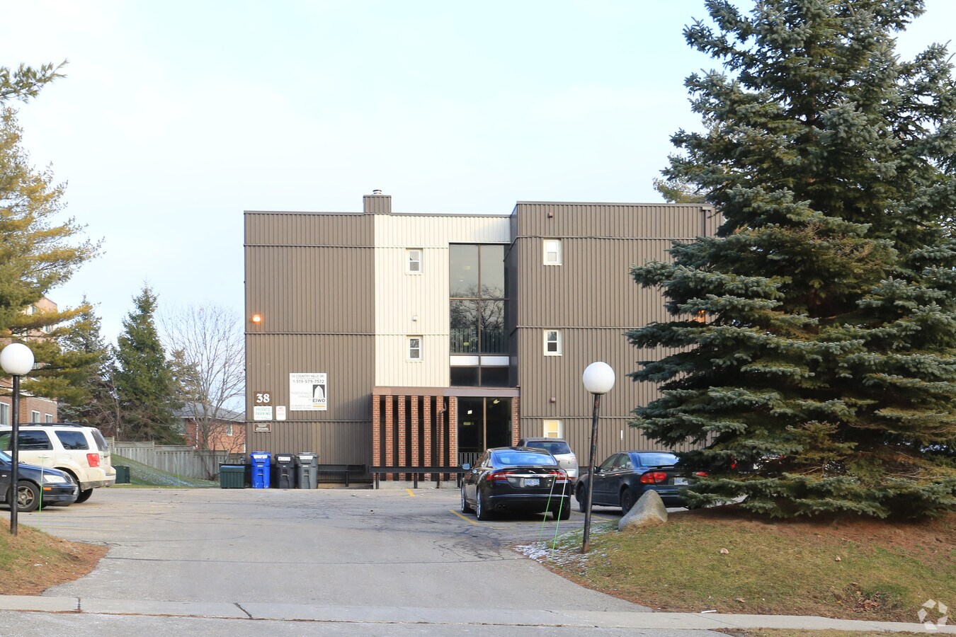 Photo - 38 Country Hill Dr