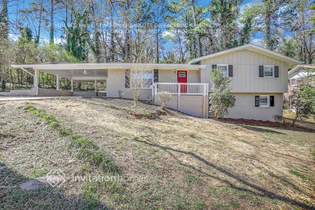 Photo - 1895 Harbin Rd SW