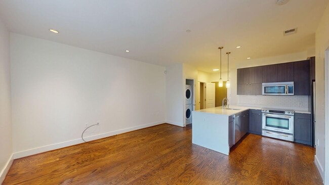 Photo - Georgia Avenue One Bedroom for Rent! Pets Welcomed!