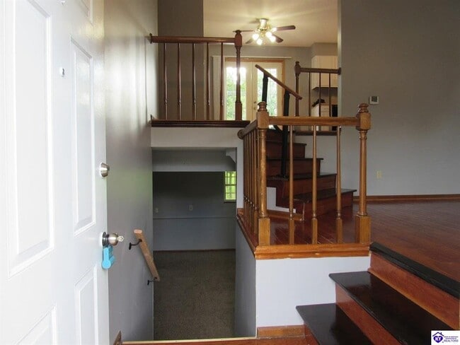 Photo - 696 Cottonwood Dr