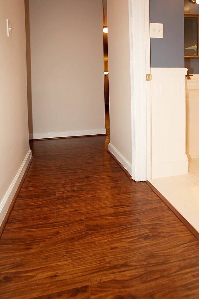 Photo - Large 2br/2ba - All utilities included in rent Unit 113