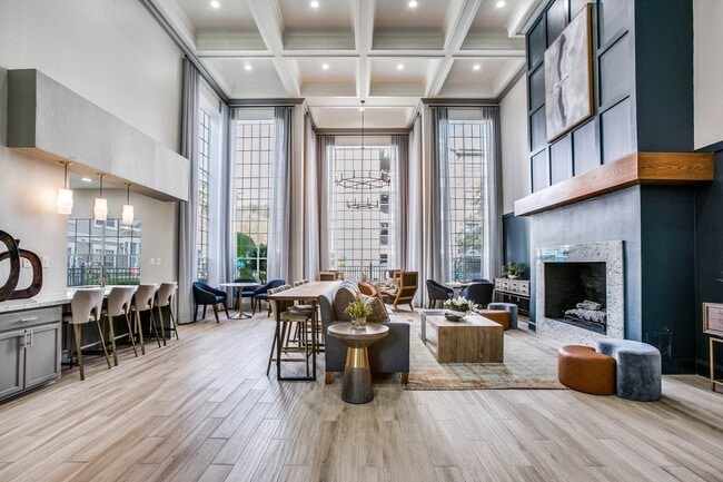 Photo - The Maroneal