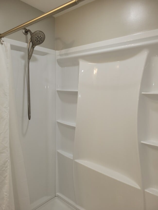 Photo - 608 E Wright Ave