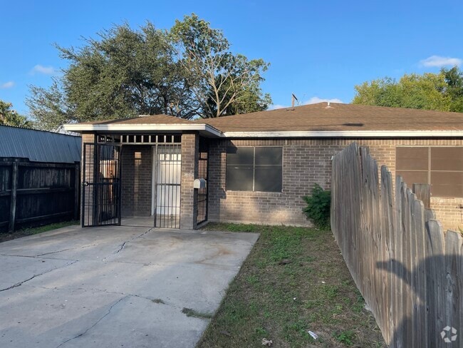 Building Photo - 1313 E Harrison St Rental