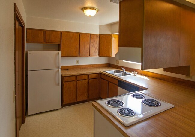 2116 Mill Ave Unit 2