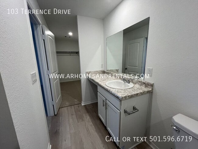 Photo - 103 Terrence Dr