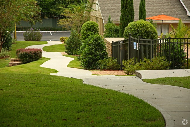 Tally Square