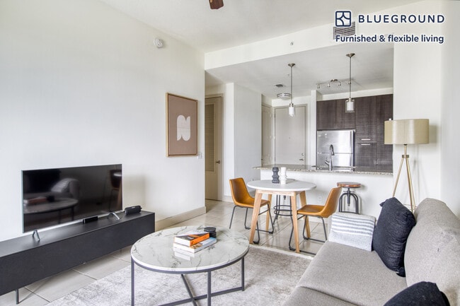 Building Photo - 8800 Doral Blvd Unit FL4-ID17 Rental