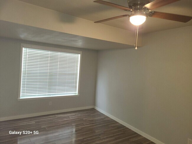 Photo - 235 Stimmel St