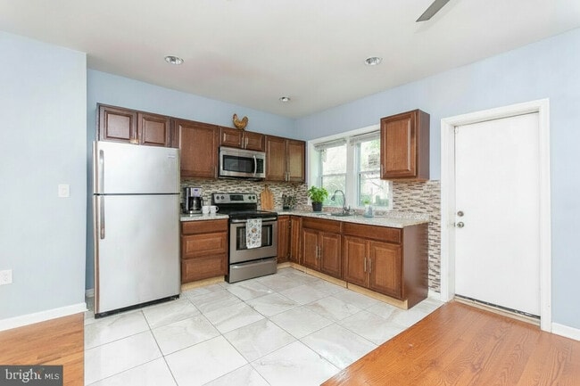 Photo - 2849 N Bailey St