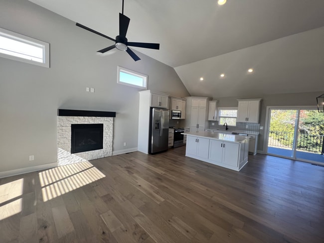 19182 W 109th Pl