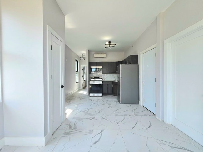 Photo - 226 Roseville Ave Unidad 201