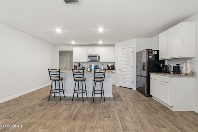 Photo - 191 Ryder Ln