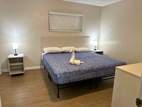 Photo - 4645 N Socrum Loop Rd Unidad 2 Bedroom Apartment