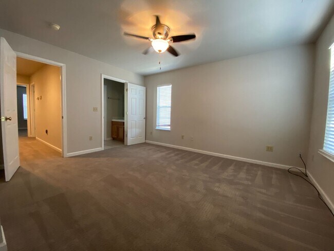 Photo - york2111 Unit 2111