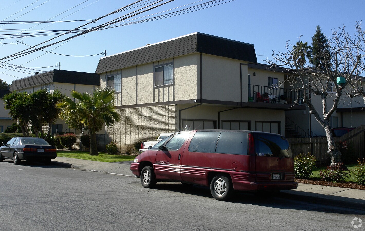 Photo - 1422 Oxford St