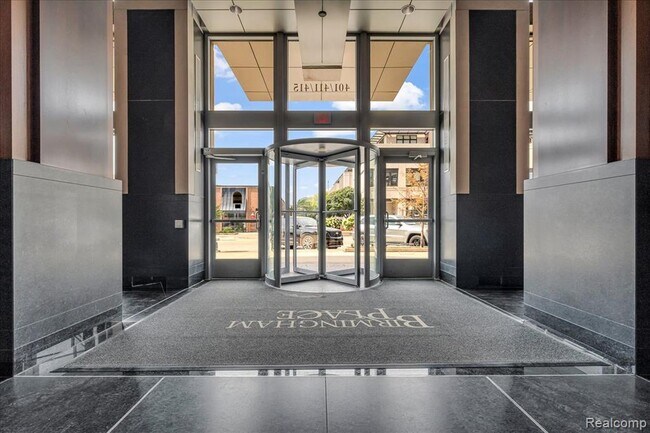 Photo - 411 S Old Woodward Ave Unit 527