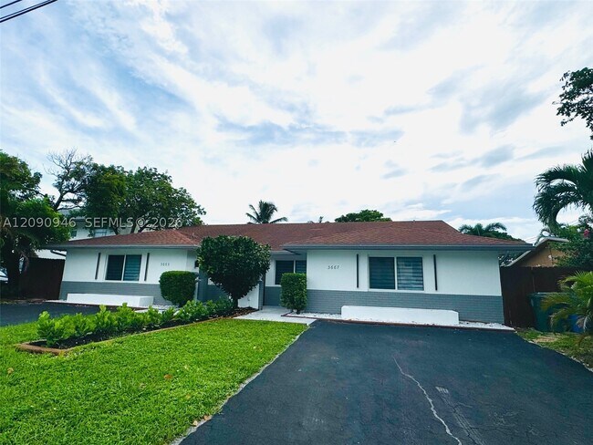 3665-3667-3667 NW 17th Way