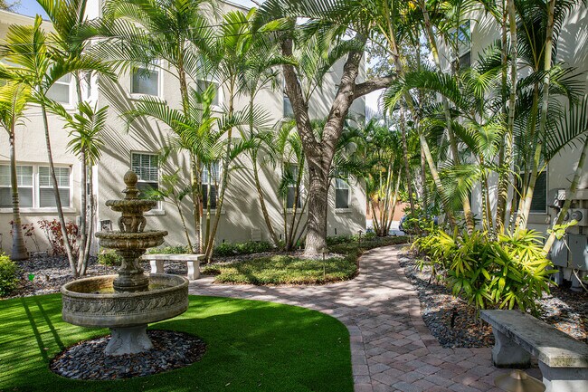 Bay Villa Place