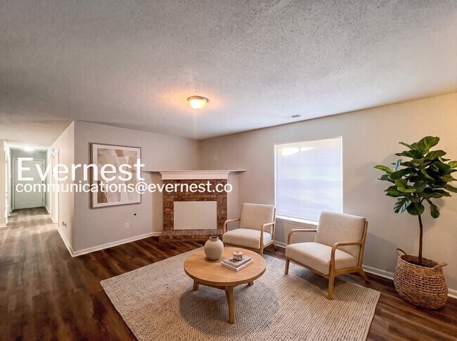 Photo - 3 Bed, 2 Bath Home with Garage / Pet-Friendly / Coming Soon!