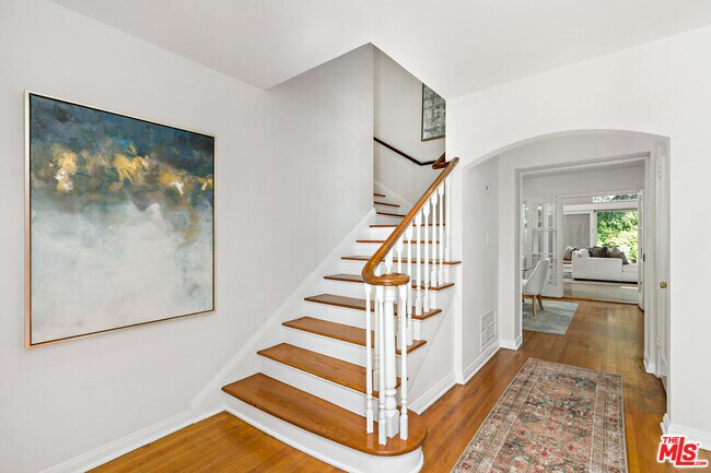Photo - 620 N Cherokee Ave