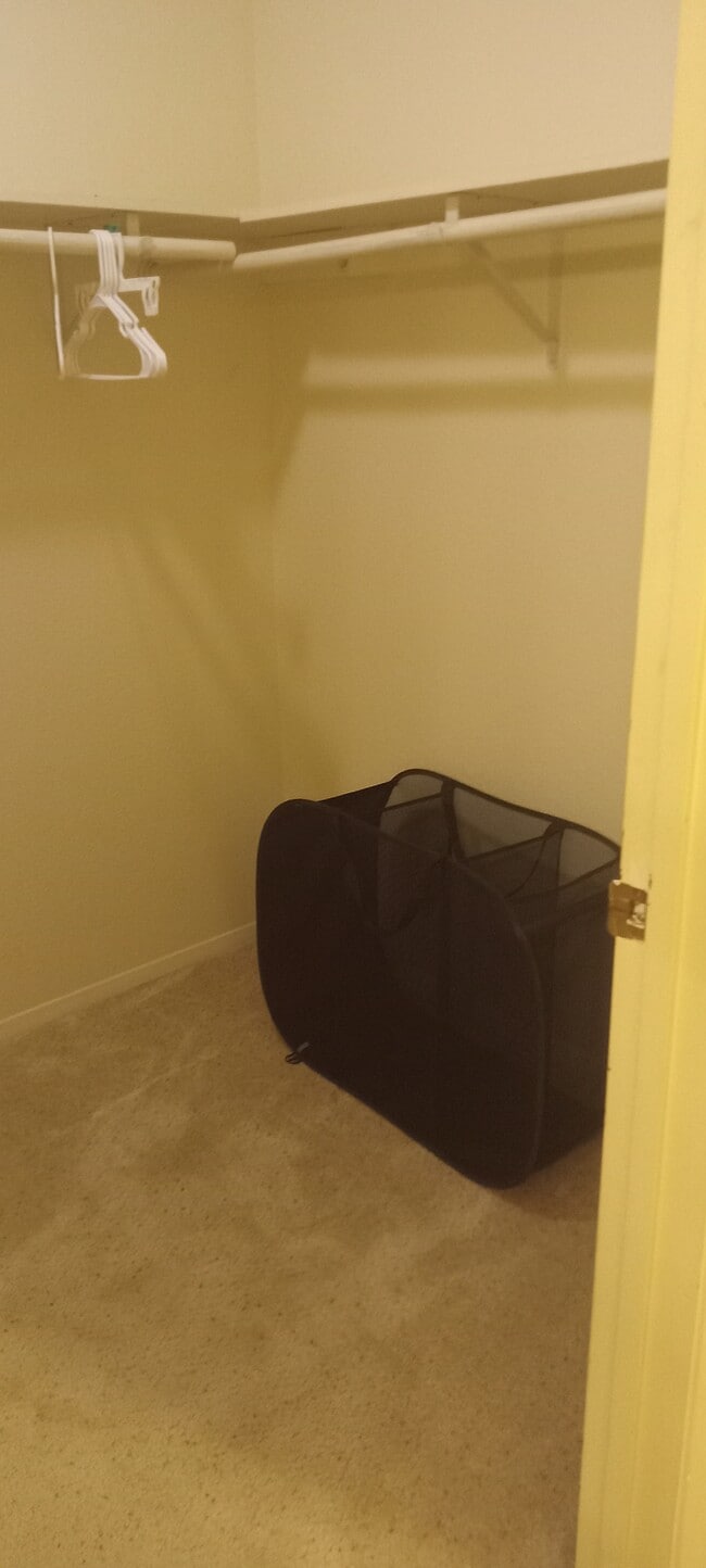 Photo - 1300 W 7th Ave Unit 000