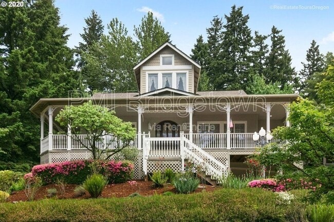 Photo - 12805 SE Spring Mountain Dr