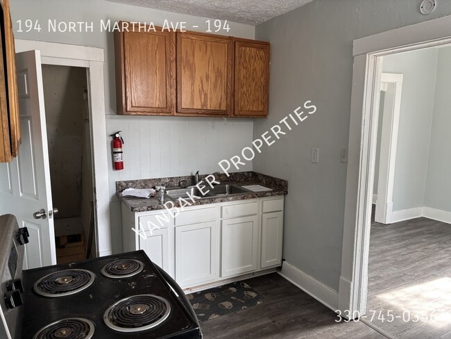 Photo - 194 N Martha Ave Apartment Unit 194