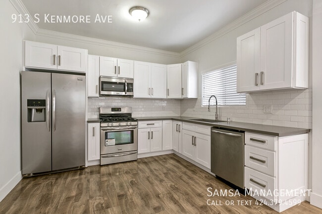 Building Photo - 913 S Kenmore Ave Rental