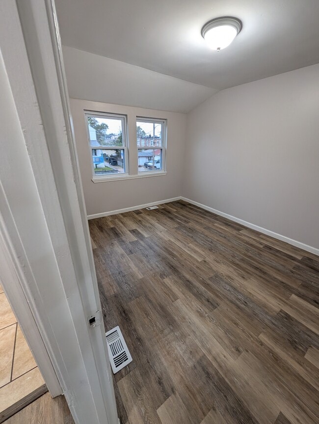 Photo - 8021 Park Haven Rd