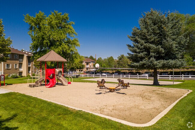 Highland Pointe Apartments